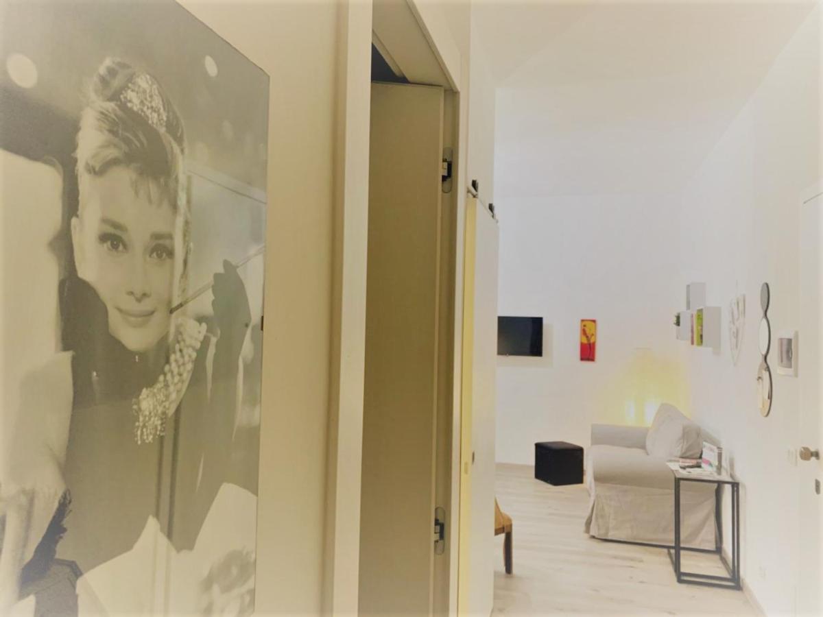 Maison 53 Incantevole Appartamento Vista Cattedrale Di Комо Екстериор снимка
